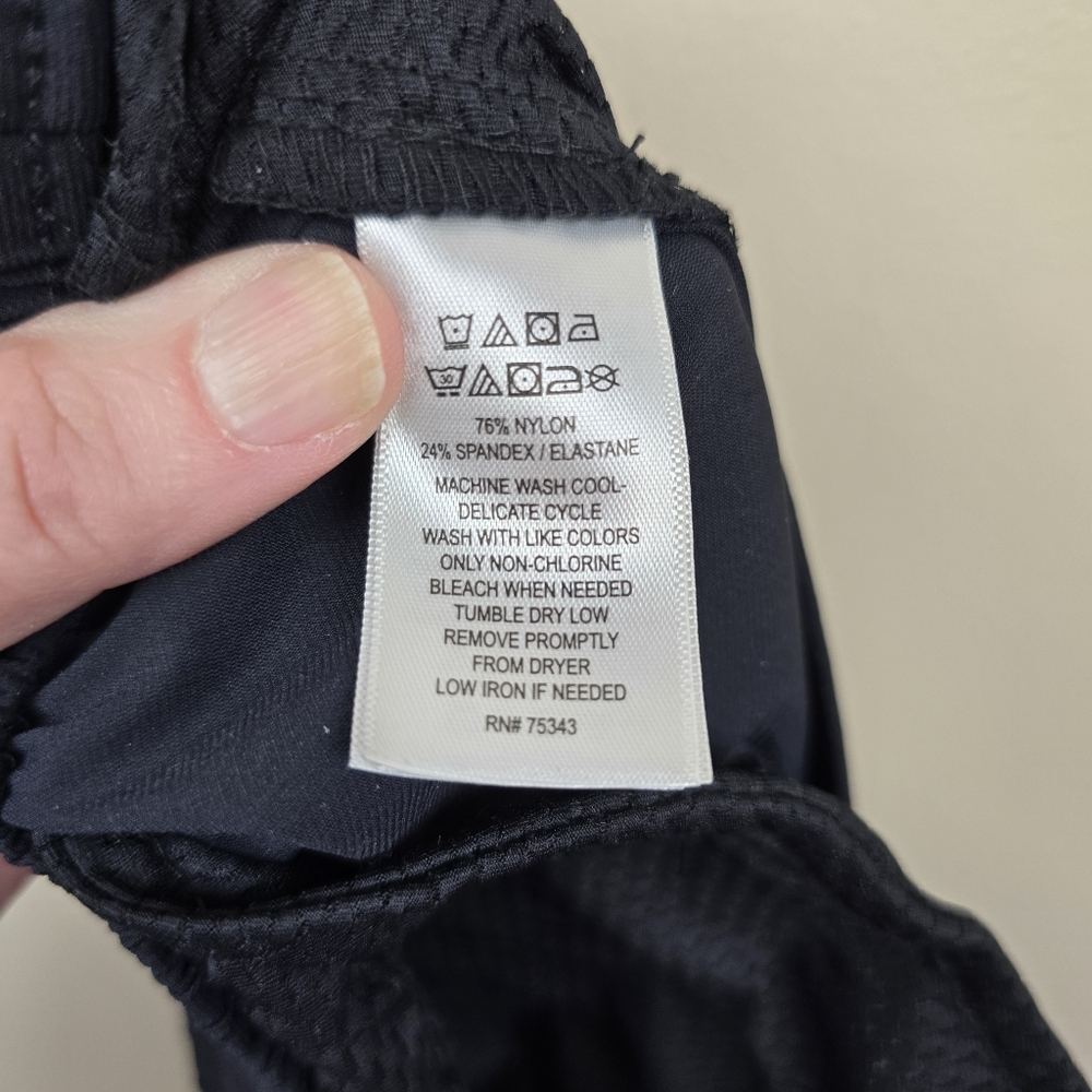 Tommy Bahama Active Black Nylon Blend Pull On Pants Size XL - Picture 6 of 6